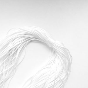 шнур сатиновый белый 1,7 мм 1 метр