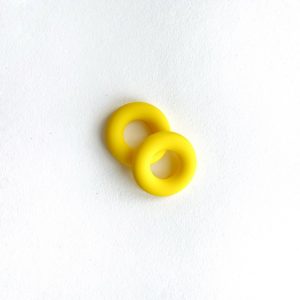 силиконовое кольцо донат 43 мм желтое